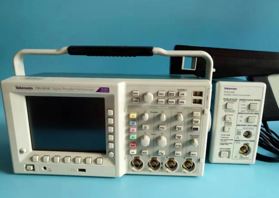 泰克示波器常见故障及维修技巧