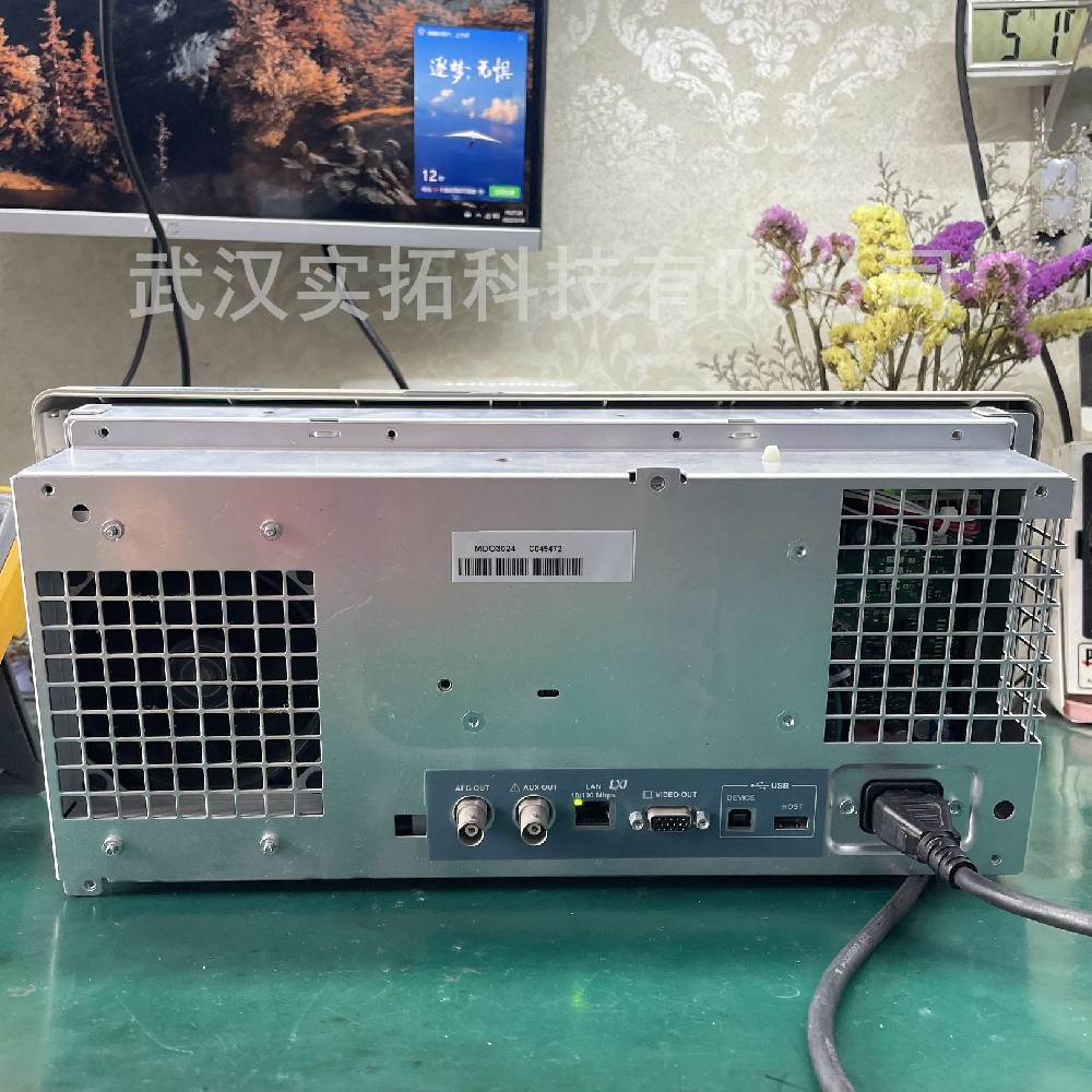 泰克Tektronix MDO3024示波器维修1